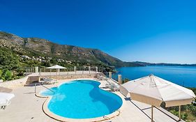 Apartments Marnic